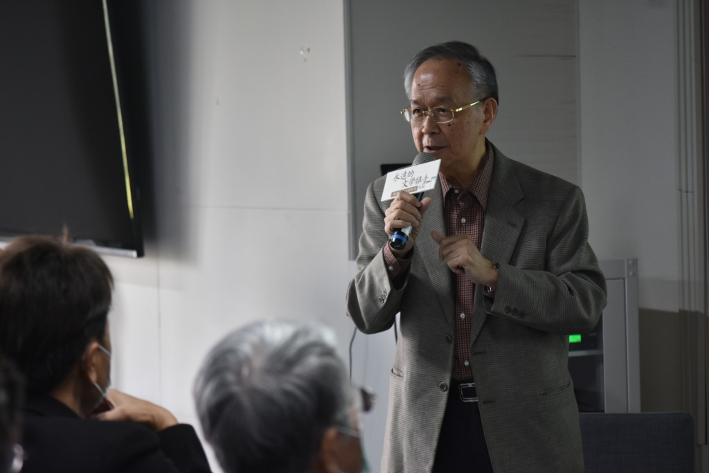 陳憲仁老師分享本次展覽亮點 陳憲仁老師分享本次展覽亮點
